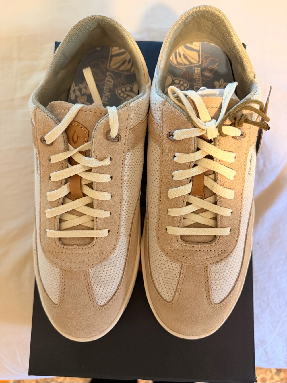 Olukai Women’s Beige Suede & Mesh Court Shoes NWT SZ 10